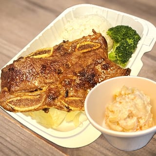 M4. BBQ Short Ribs (6oz)